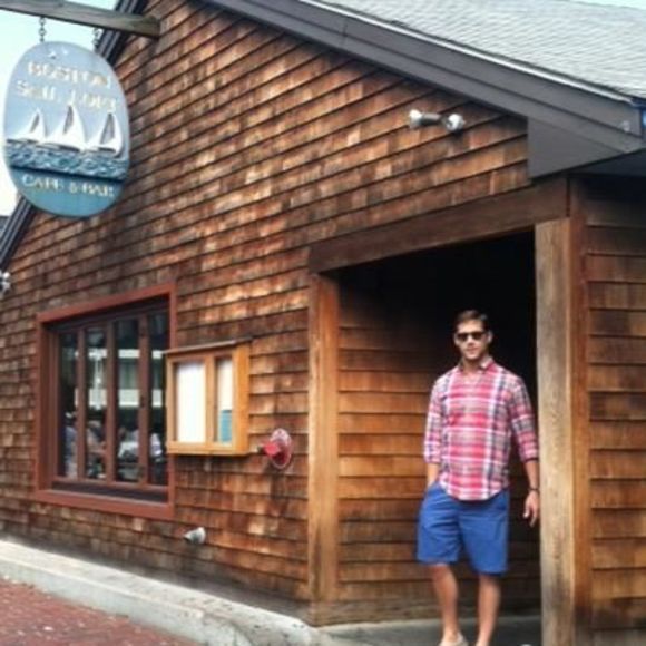 Meet your Posher, Kevin - Picture 1 of 1